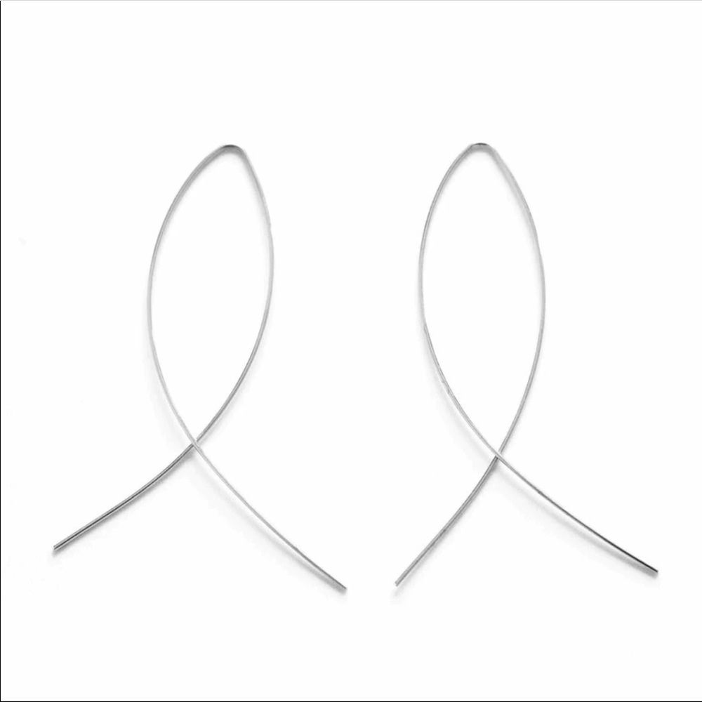 New Silver fish shaped Silver Earrings - Picture 3 of 5